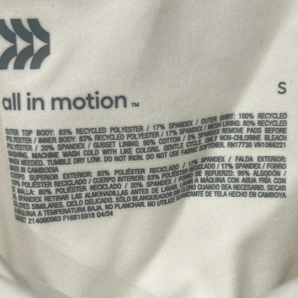 All In Motion White Pleated Tennis Dress — Size S NWT Built-In Shorts - Picture 4 of 6